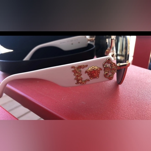 Versace Sunglasses - Picture 3 of 3